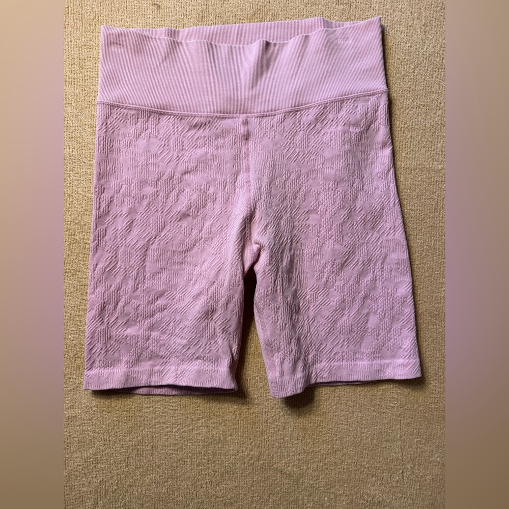 Aerie Light Pink Textured Bike Shorts
